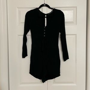 NWOT A&F long sleeve romper